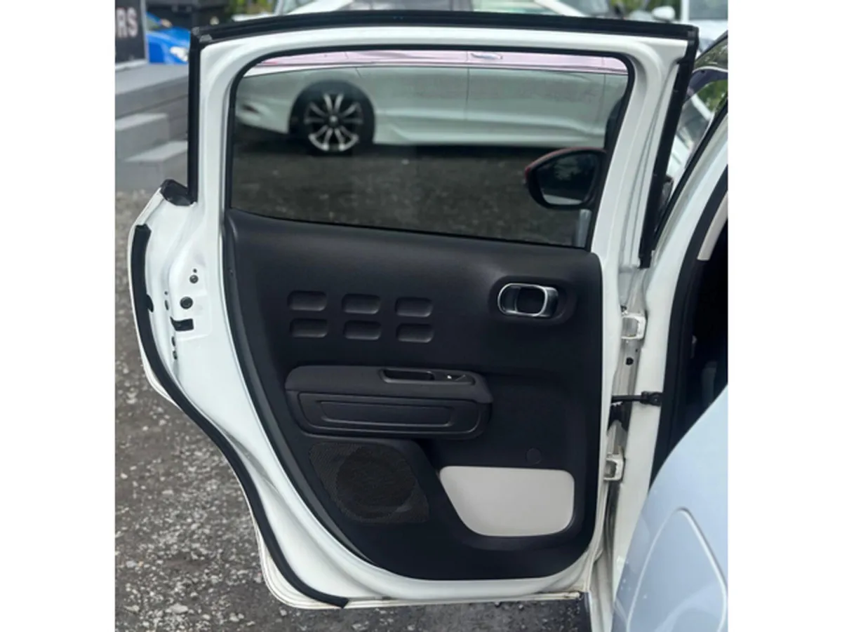 Citroen C3 Hatchback, Petrol, 2017, White