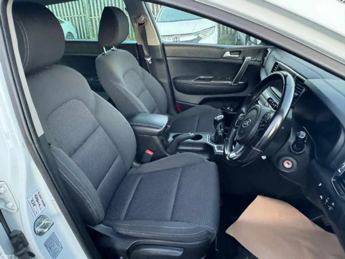 Kia Sportage SUV, Diesel, 2016, White