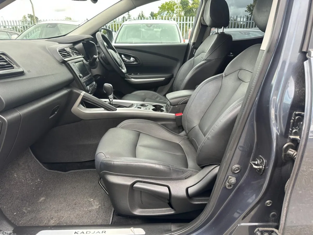 Renault Kadjar SUV, Petrol, 2018, Grey