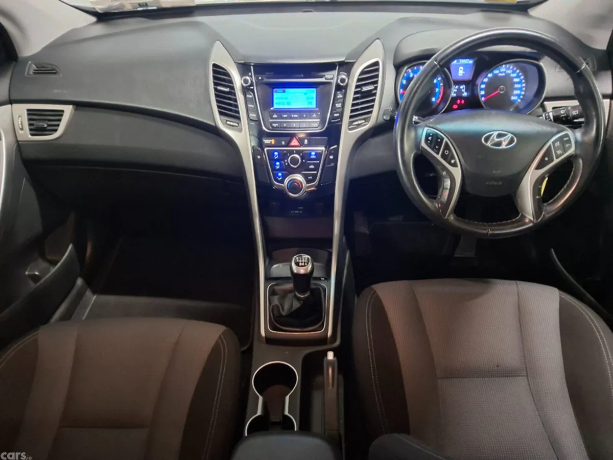 Hyundai i30 Hatchback, Petrol, 2016, Silver