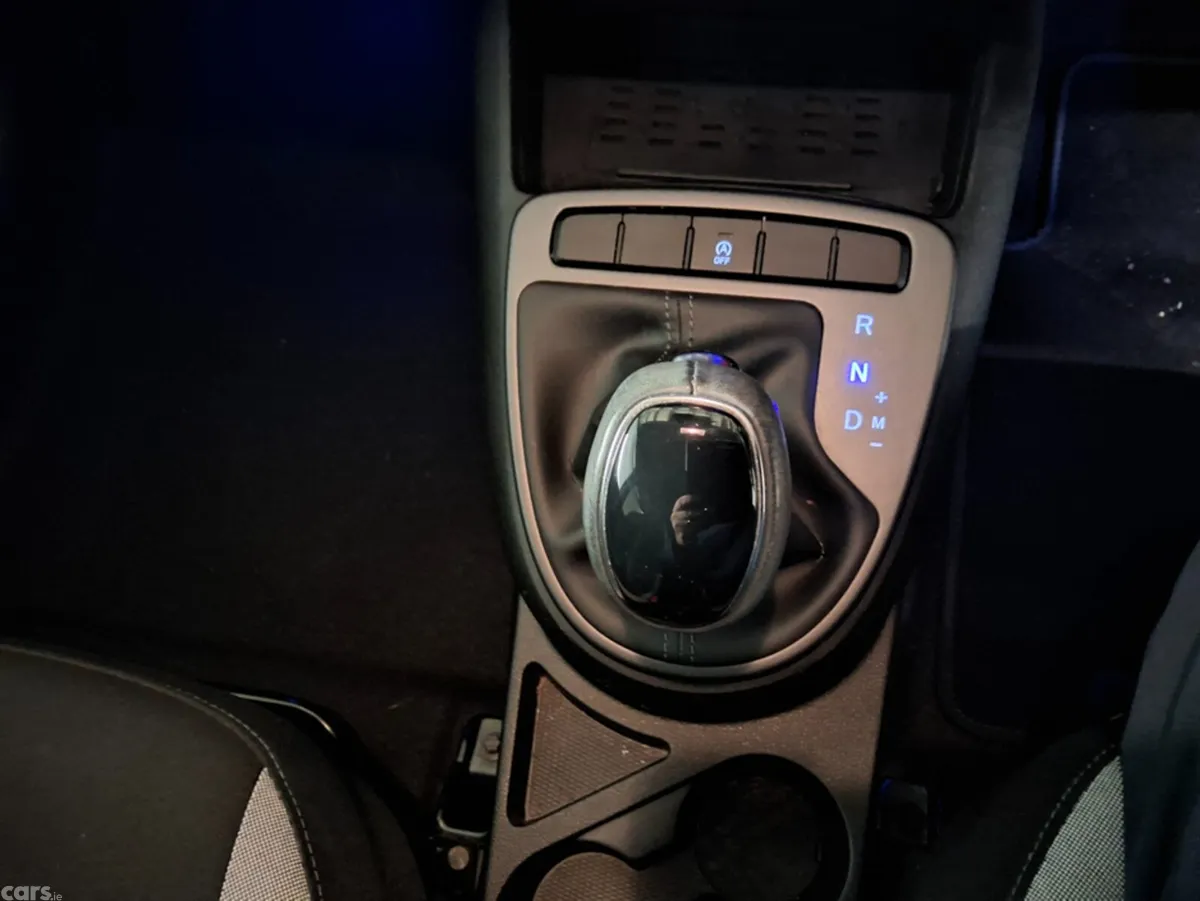 Hyundai i10 Hatchback, Petrol, 2024, Grey