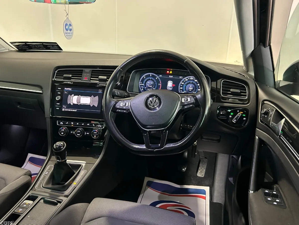 Volkswagen Golf Hatchback, Diesel, 2018, Black