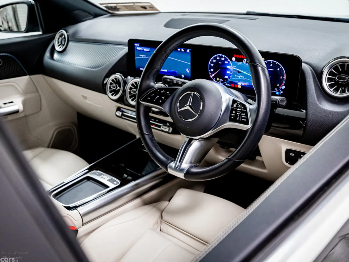 Mercedes-Benz GLA SUV, Diesel, 2024, Black