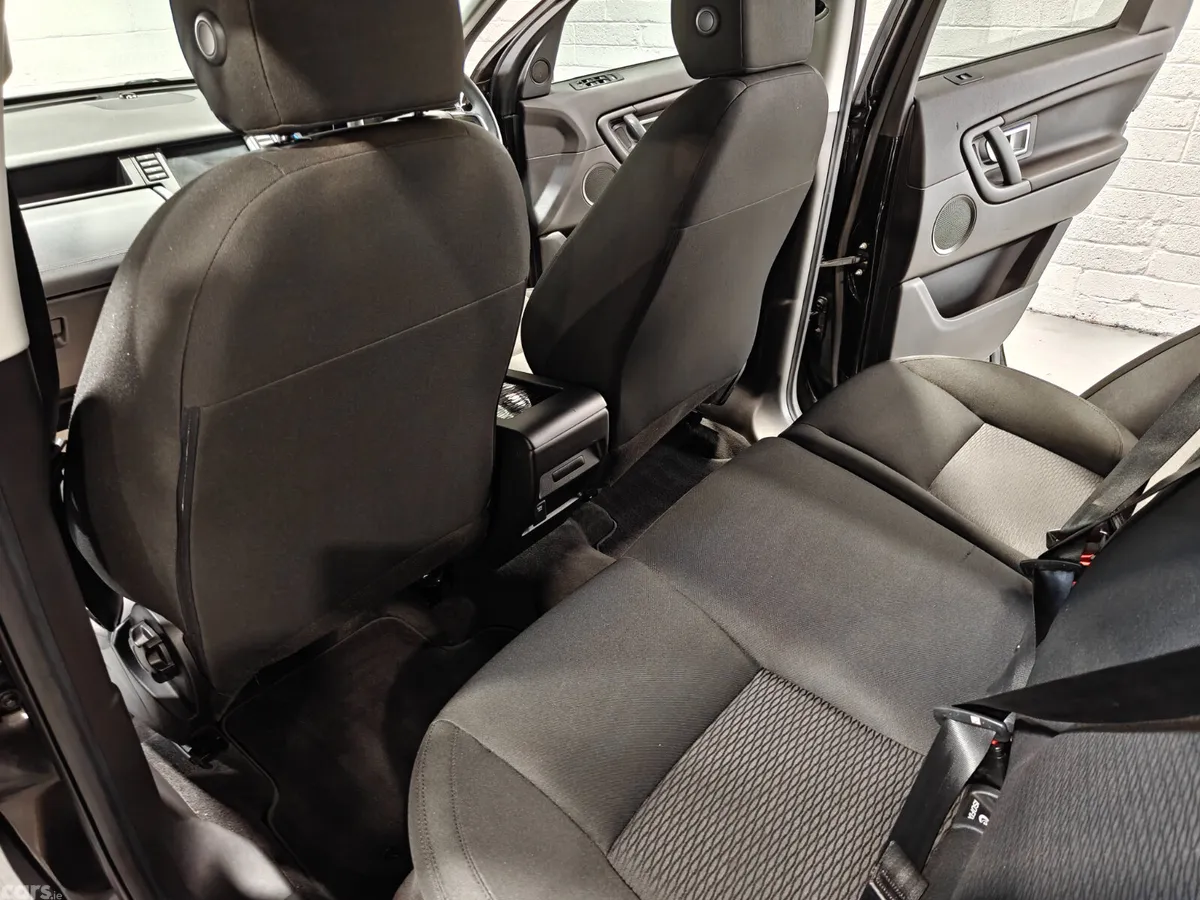 Land Rover Discovery Sport SUV, Diesel, 2017, Black