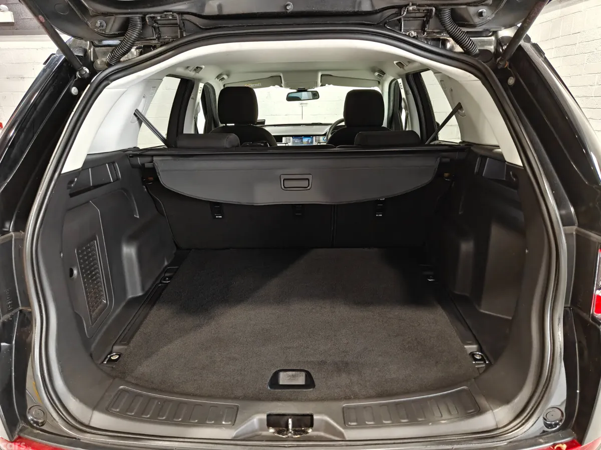 Land Rover Discovery Sport SUV, Diesel, 2017, Black