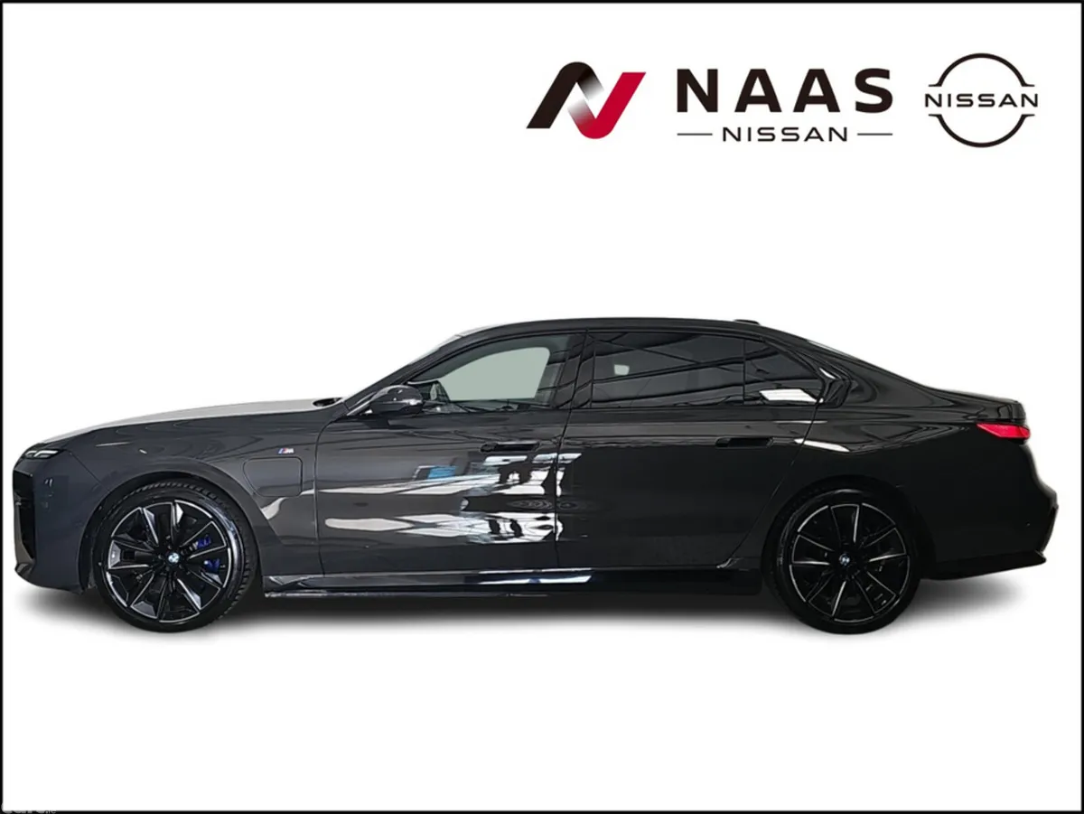 BMW 7-Series Saloon, Petrol Plug-in Hybrid, 2025, Grey