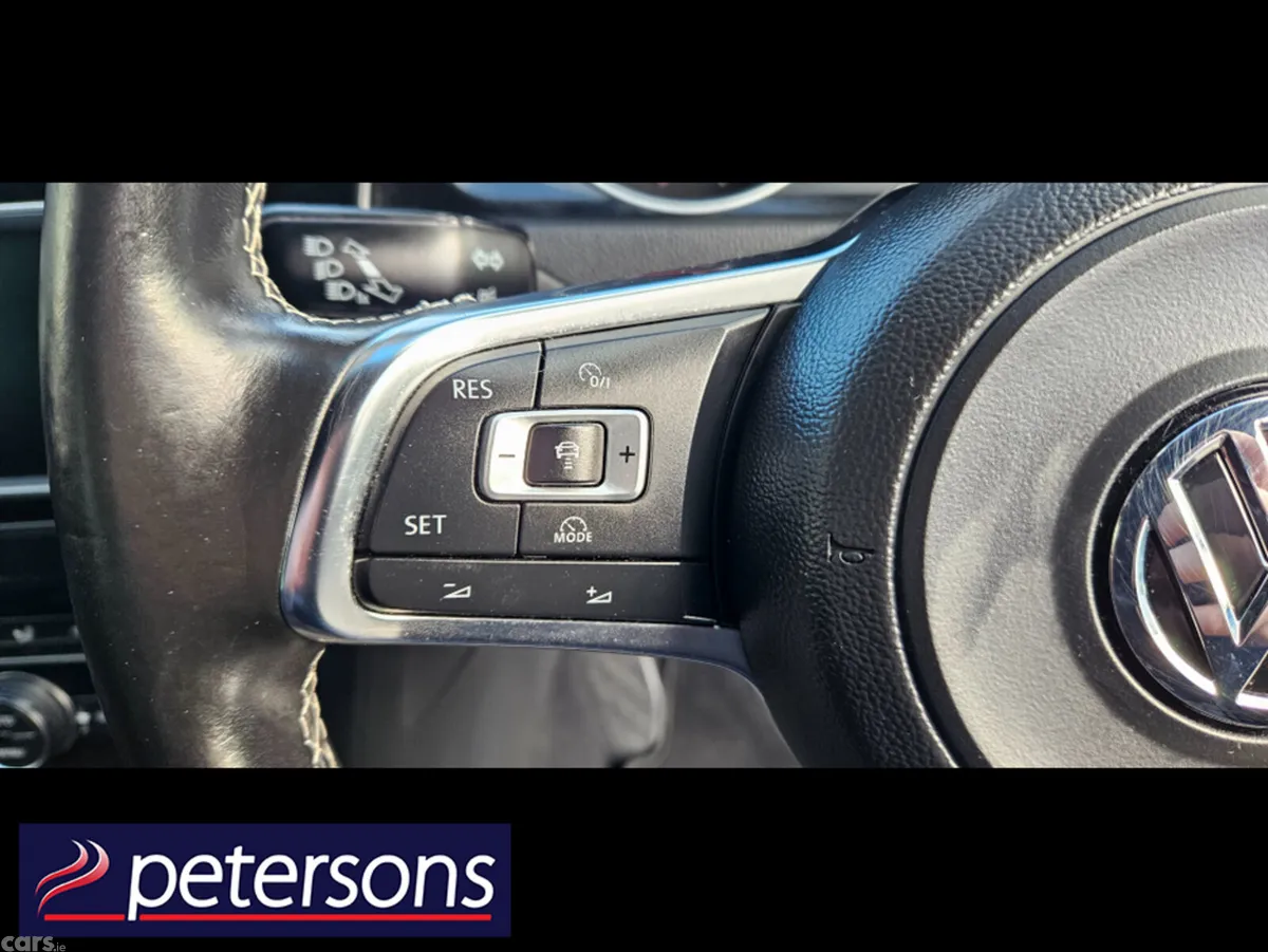 Volkswagen Golf Hatchback, Diesel, 2016, White