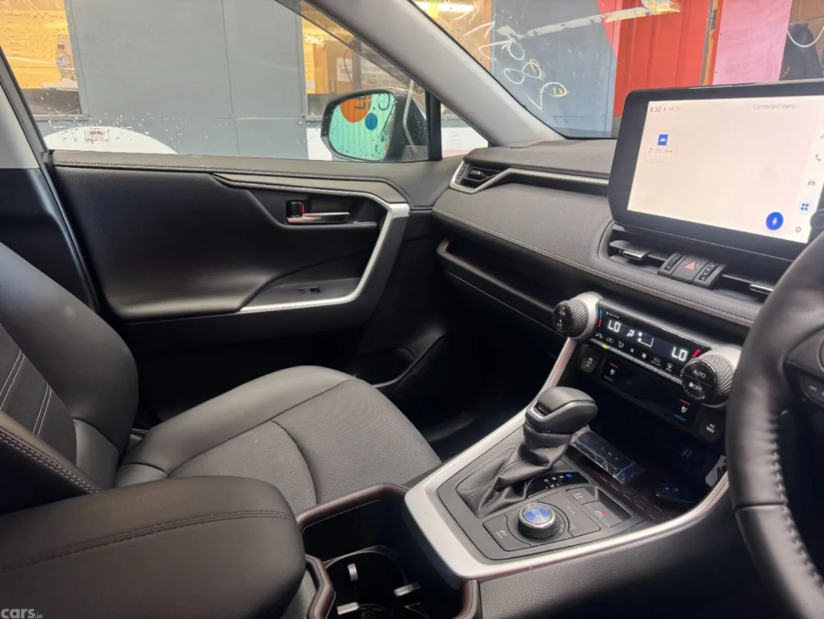 Toyota RAV4 SUV, Petrol Hybrid, 2024, Grey