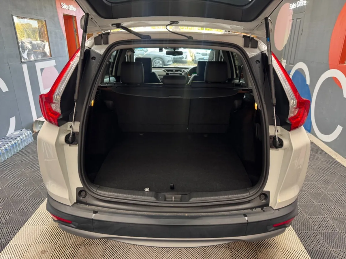 Honda CR-V SUV, Petrol Hybrid, 2021, White