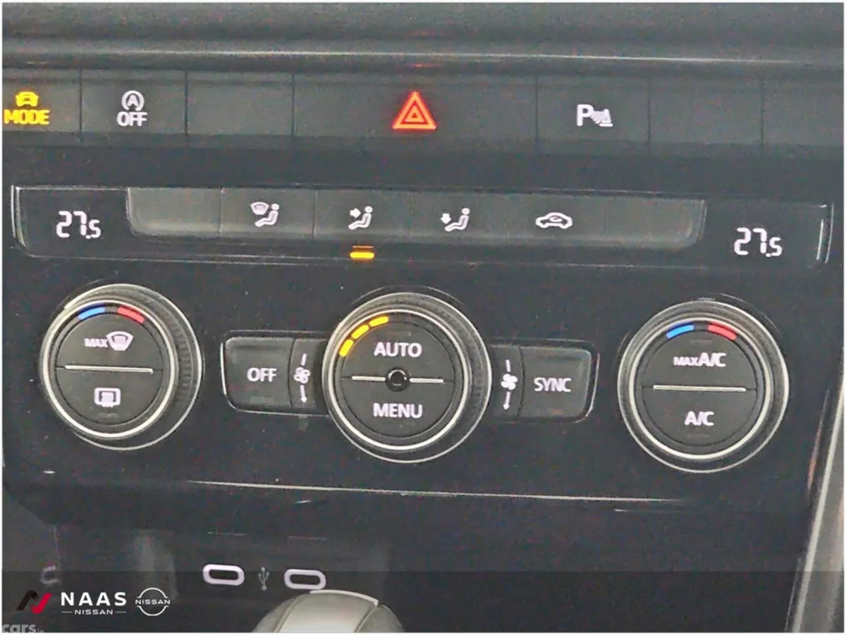 Volkswagen T-Roc SUV, Diesel, 2021, White