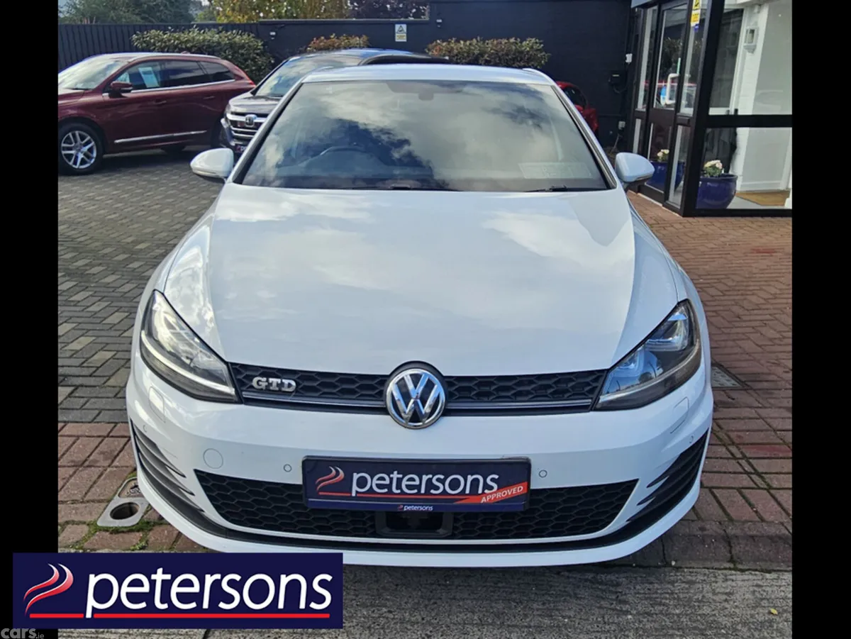 Volkswagen Golf Hatchback, Diesel, 2016, White