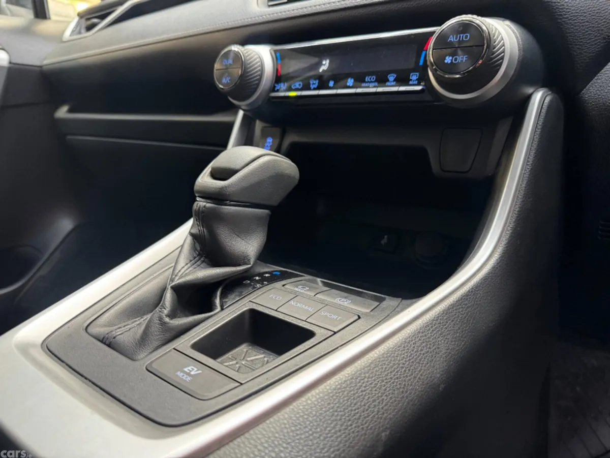 Toyota RAV4 SUV, Petrol Hybrid, 2021, Grey