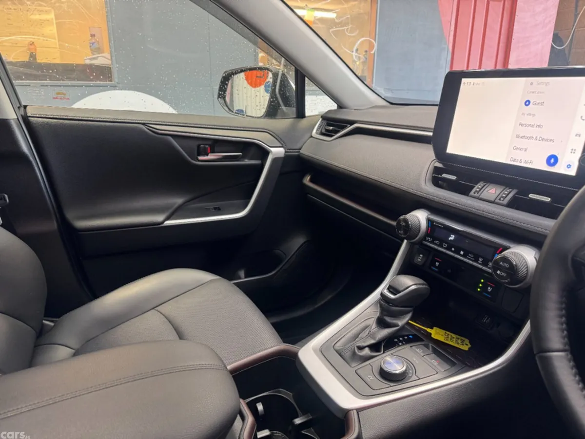 Toyota RAV4 SUV, Petrol Hybrid, 2025, Black