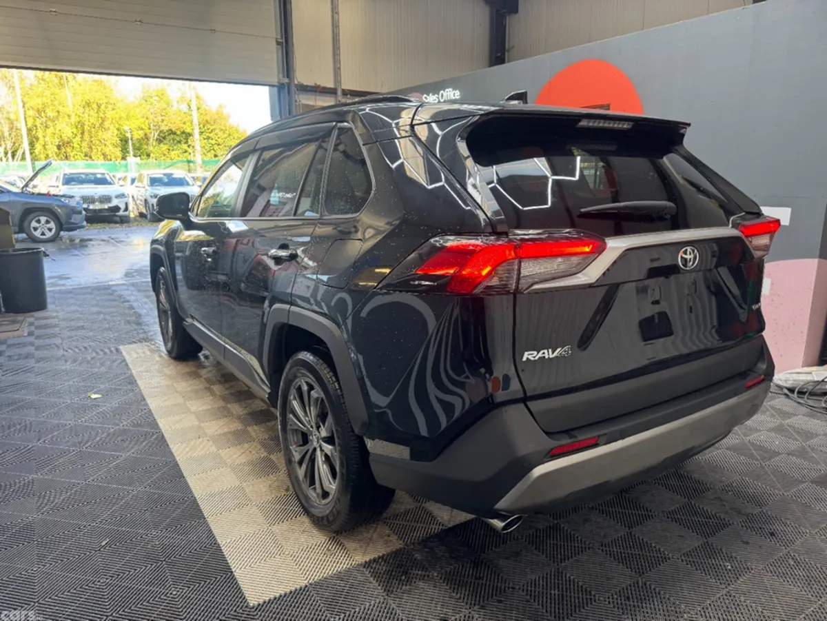 Toyota RAV4 SUV, Petrol Hybrid, 2025, Black