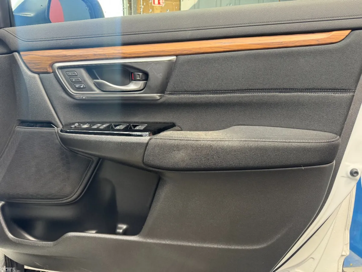 Honda CR-V SUV, Petrol Hybrid, 2021, White
