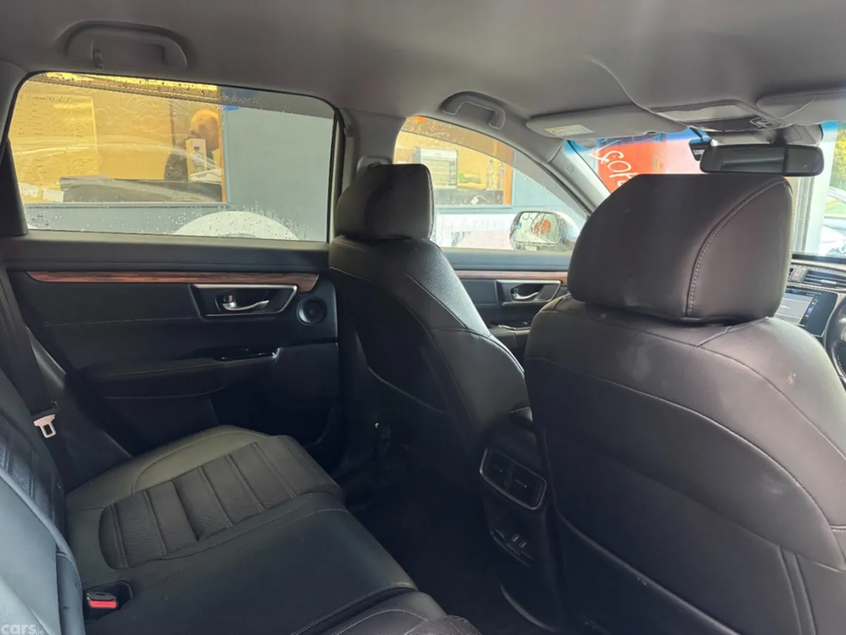 Honda CR-V SUV, Petrol Hybrid, 2021, White