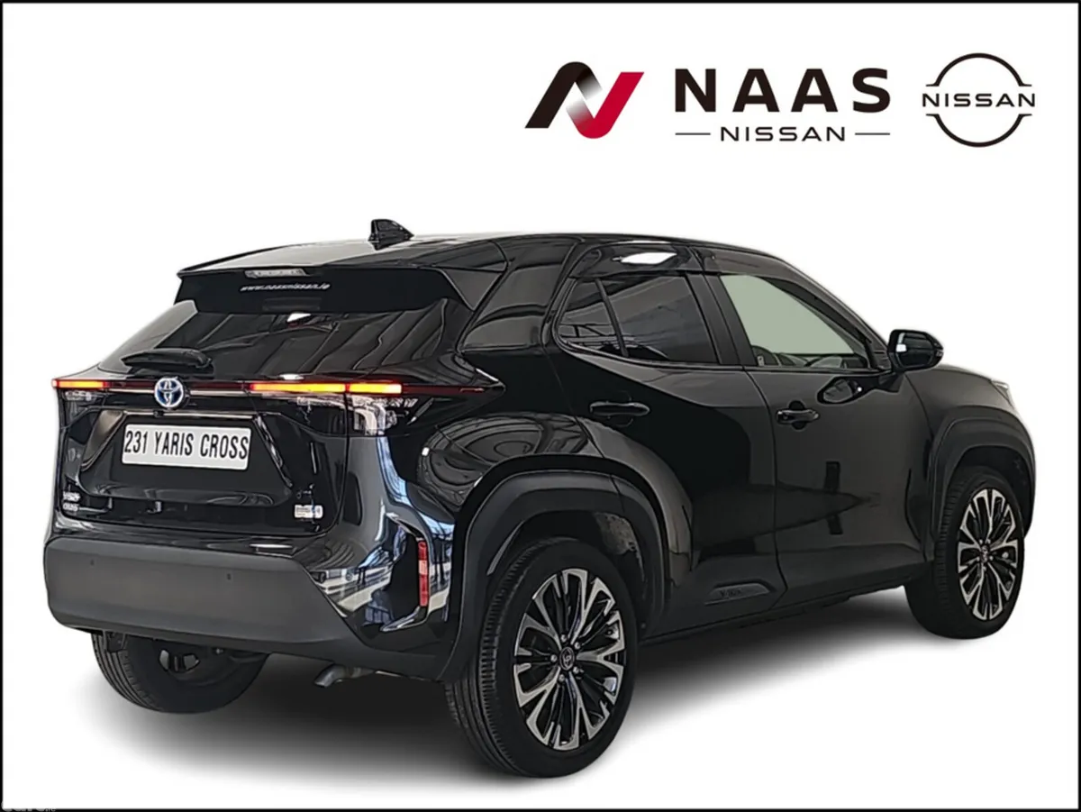 Toyota Yaris Cross Hatchback, Petrol Hybrid, 2023, Black