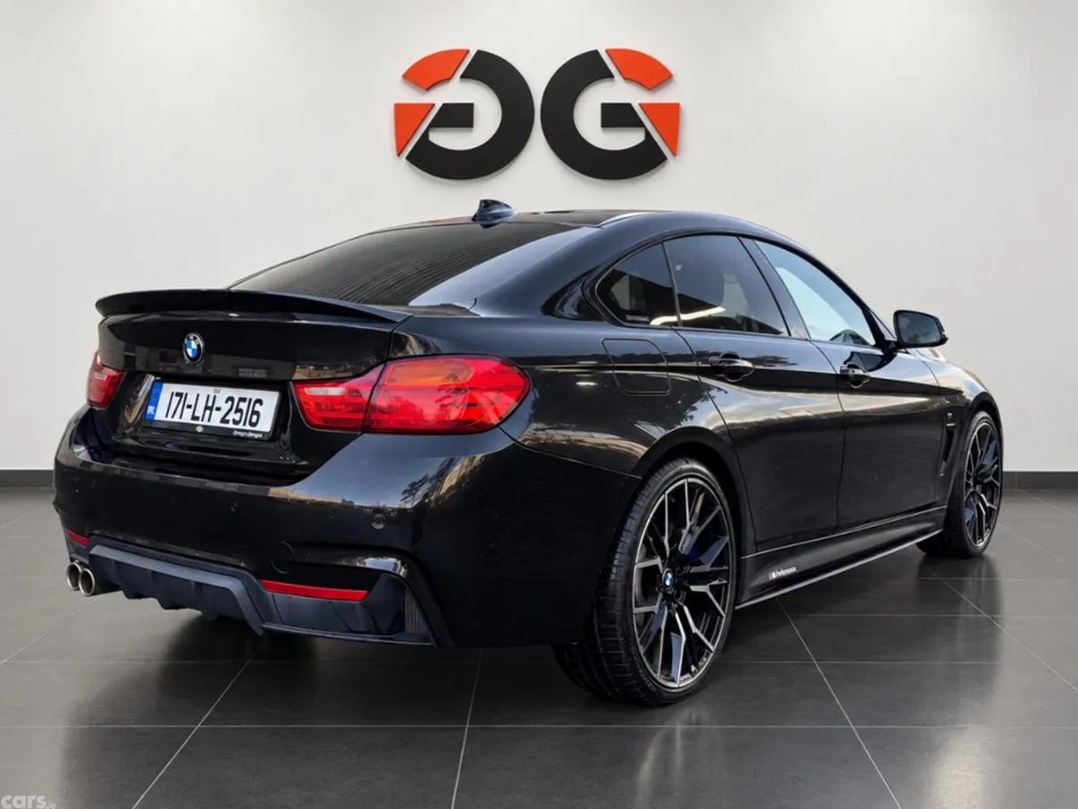 BMW 4-Series Coupe, Diesel, 2017, Black