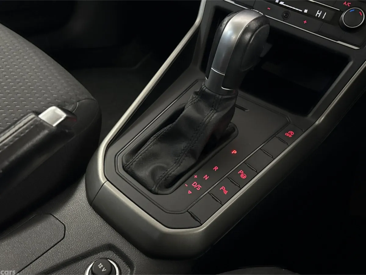 Volkswagen Polo Hatchback, Petrol, 2019, White