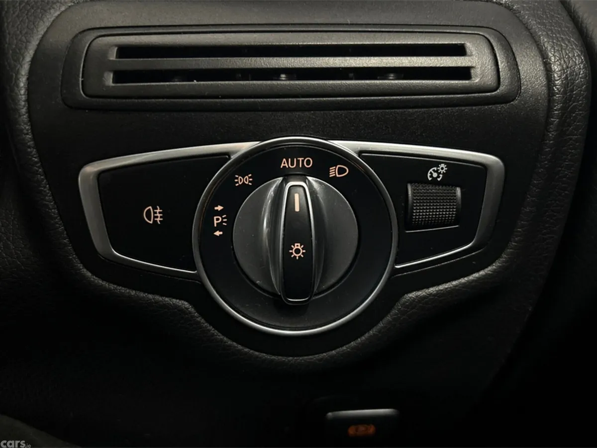 Mercedes-Benz GLC Estate, Diesel Plug-in Hybrid, 2021, Black