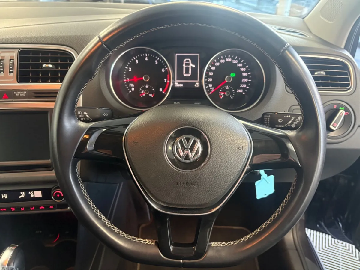 Volkswagen Polo Hatchback, Petrol, 2015, Grey