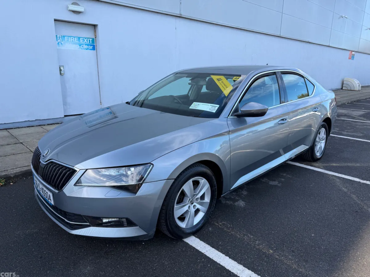Skoda Superb Saloon, Diesel, 2016, Grey