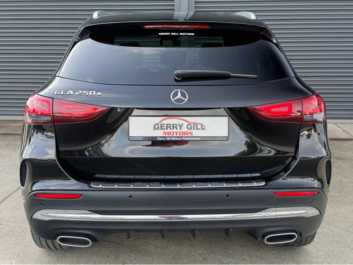 Mercedes-Benz GLA Hatchback, Petrol Plug-in Hybrid, 2022, Black
