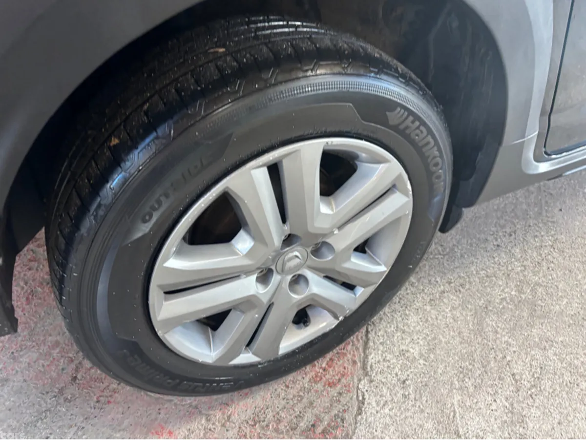 Dacia Jogger MPV, Petrol, 2022, Black