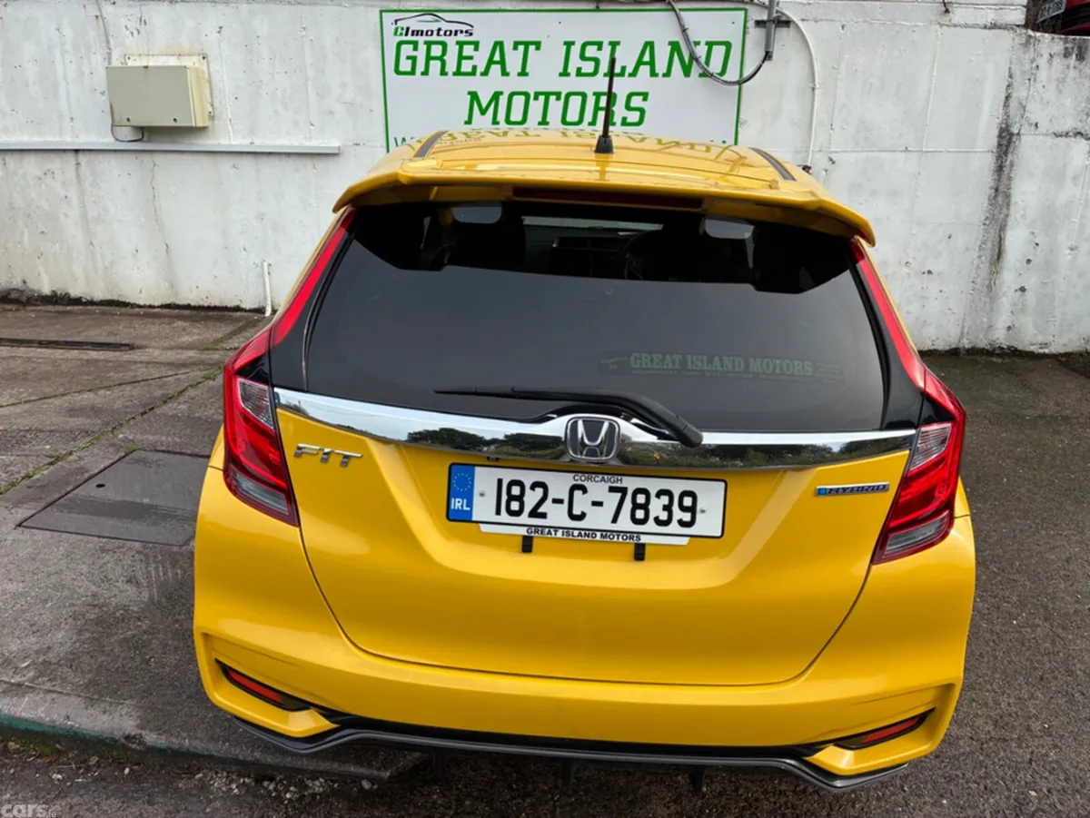 Honda Fit Hatchback, Petrol Hybrid, 2018, Yellow