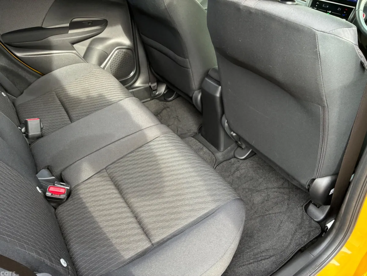 Honda Fit Hatchback, Petrol Hybrid, 2018, Yellow