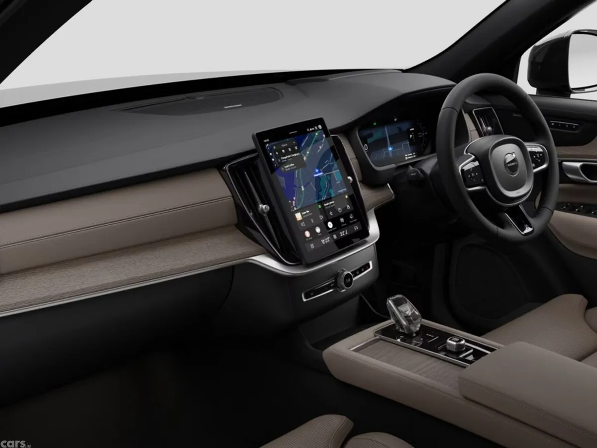 Volvo XC90 SUV, Petrol Plug-in Hybrid, 2027, Red