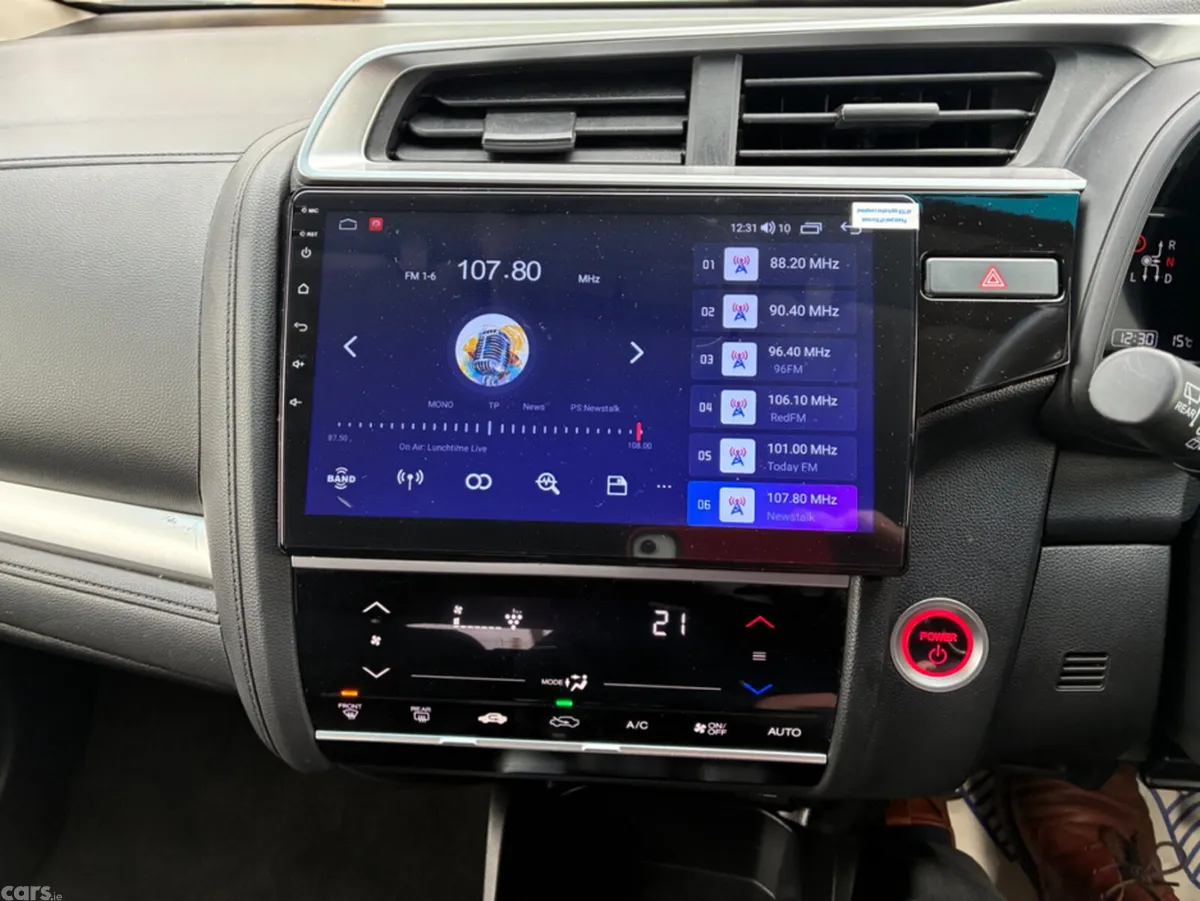 Honda Fit Hatchback, Petrol Hybrid, 2019, White