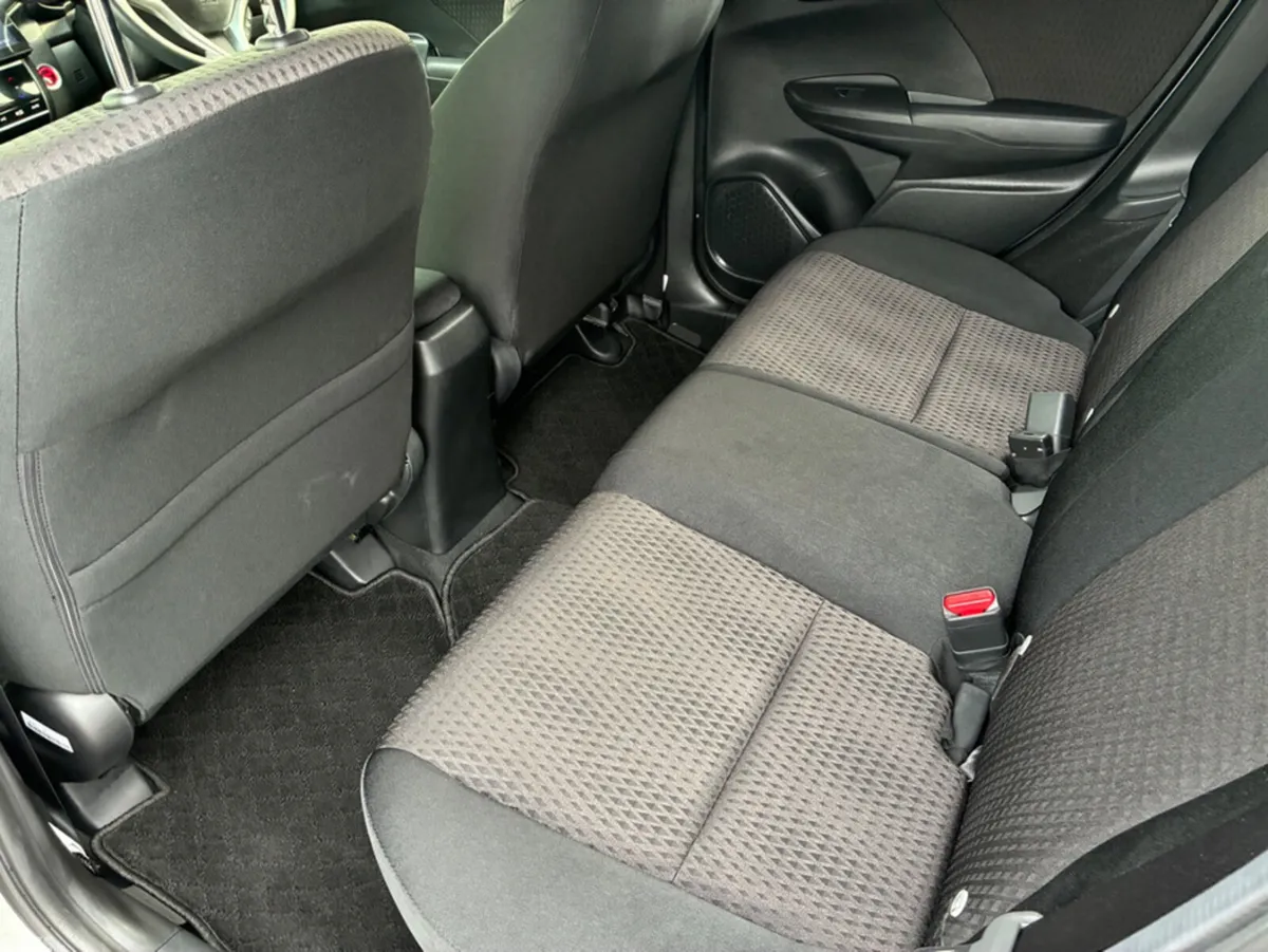 Honda Fit Hatchback, Petrol Hybrid, 2019, Silver