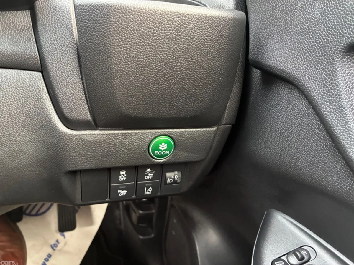 Honda Fit Hatchback, Petrol Hybrid, 2019, Silver