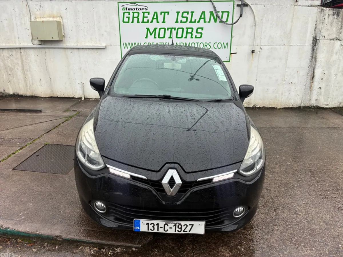Renault Clio Hatchback, Petrol, 2013, Black