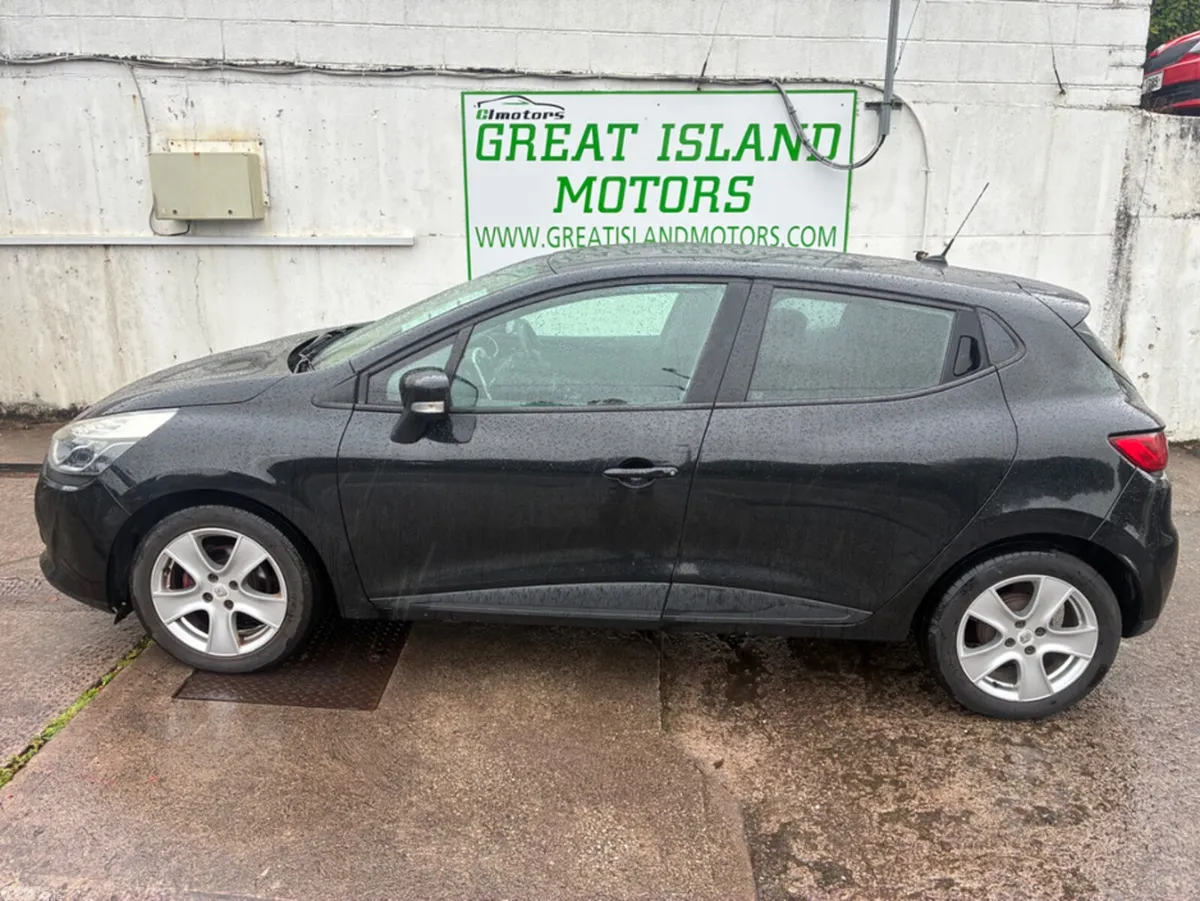 Renault Clio Hatchback, Petrol, 2013, Black