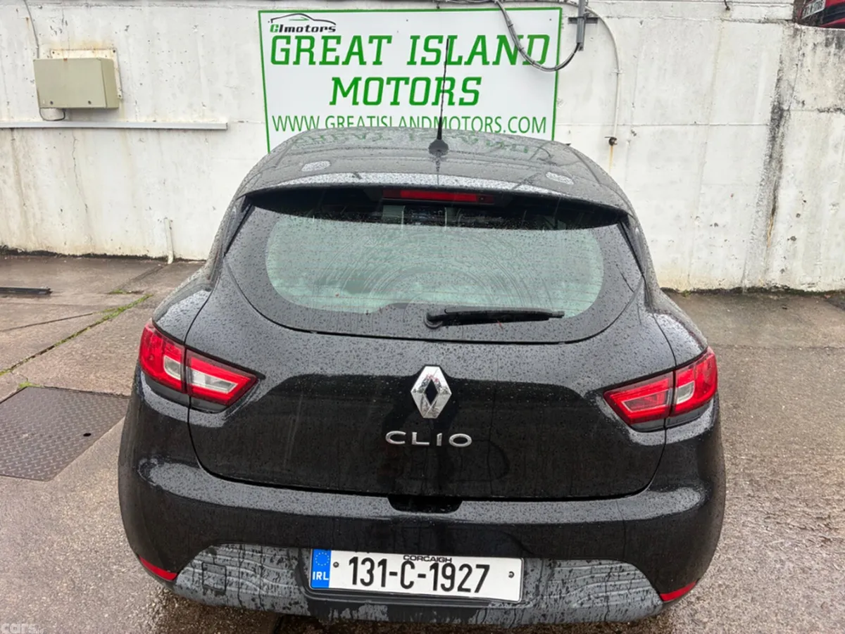 Renault Clio Hatchback, Petrol, 2013, Black