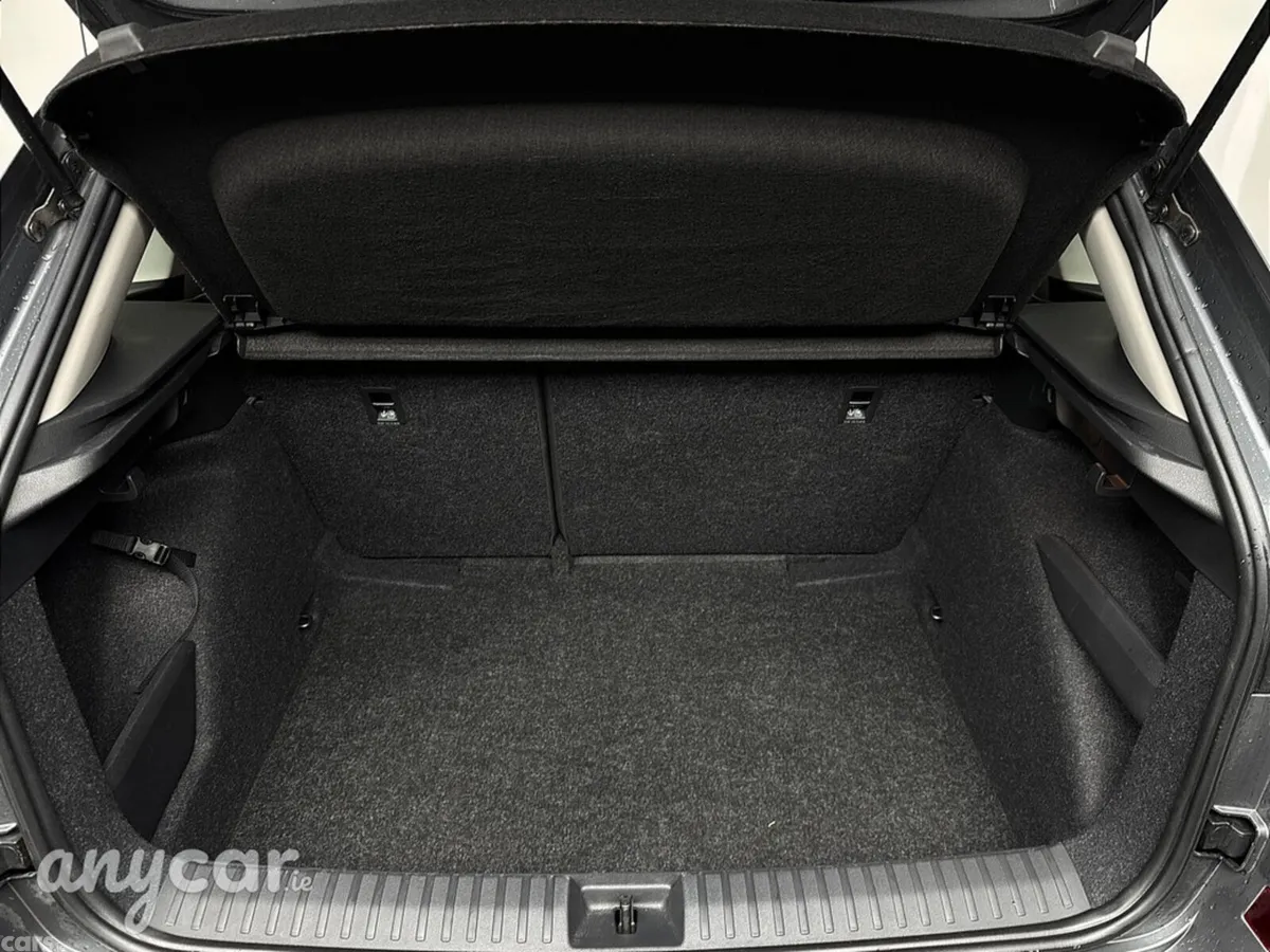 Skoda Kamiq Hatchback, Petrol, 2026, Grey