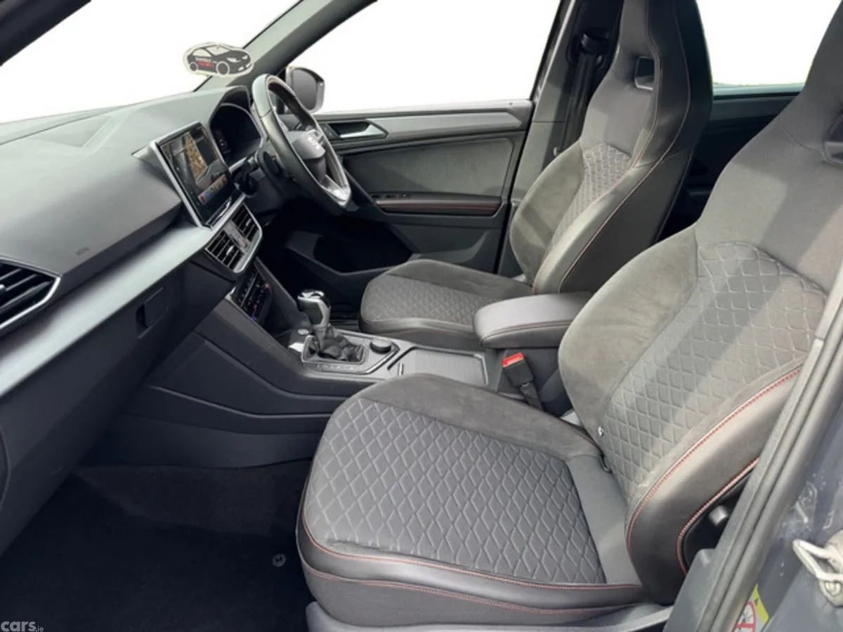 SEAT Tarraco Estate, Diesel, 2023, Grey