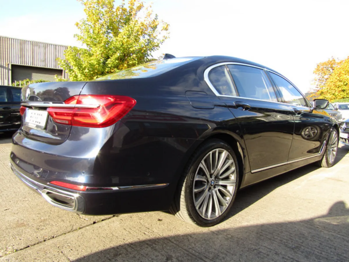 BMW 7-Series Saloon, Diesel, 2018, Blue