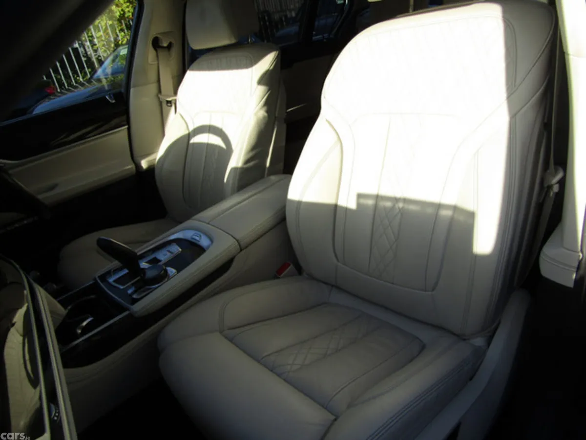 BMW 7-Series Saloon, Diesel, 2018, Blue