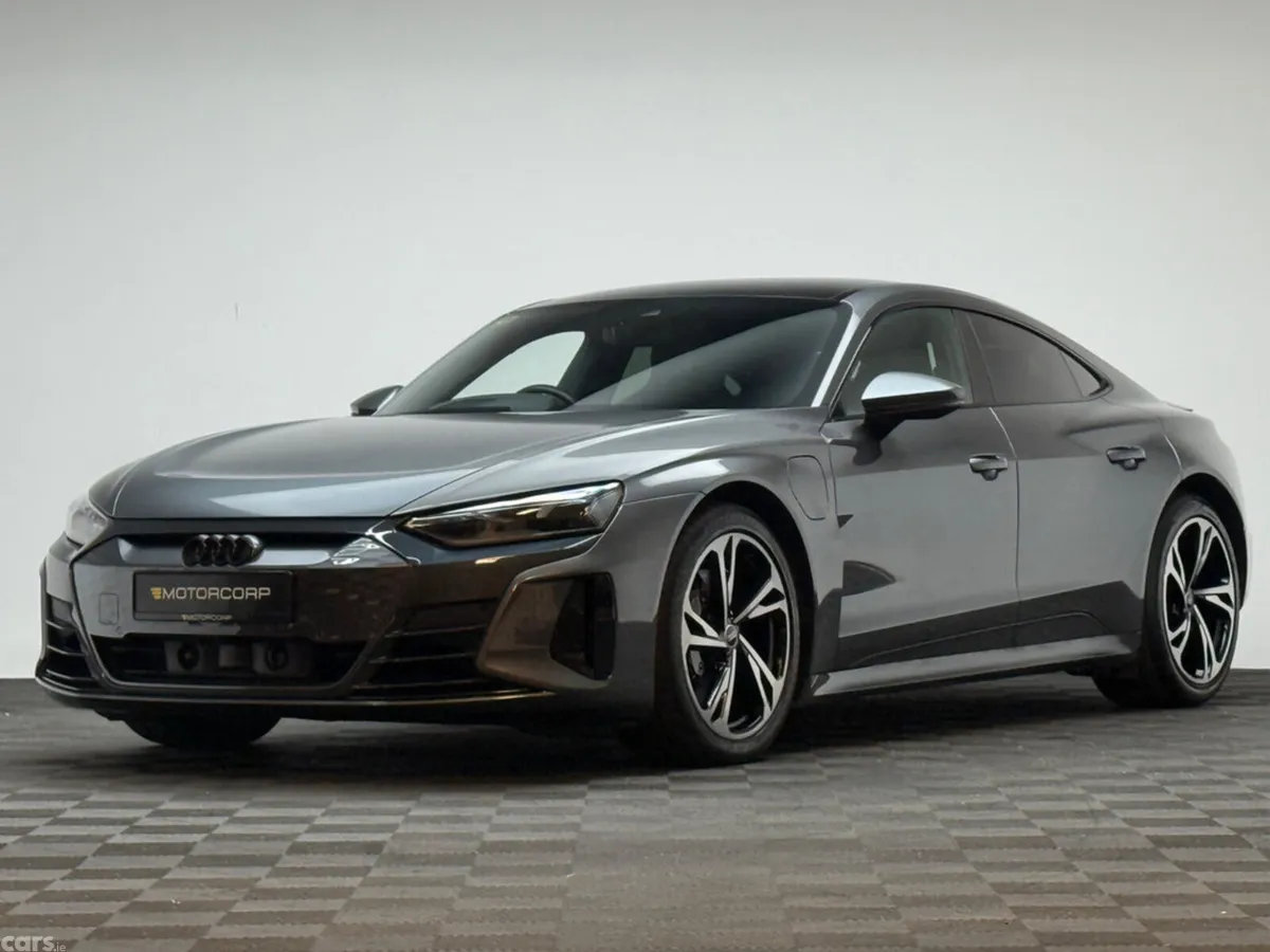 Audi e-tron GT Coupe, Electric, 2023, Grey