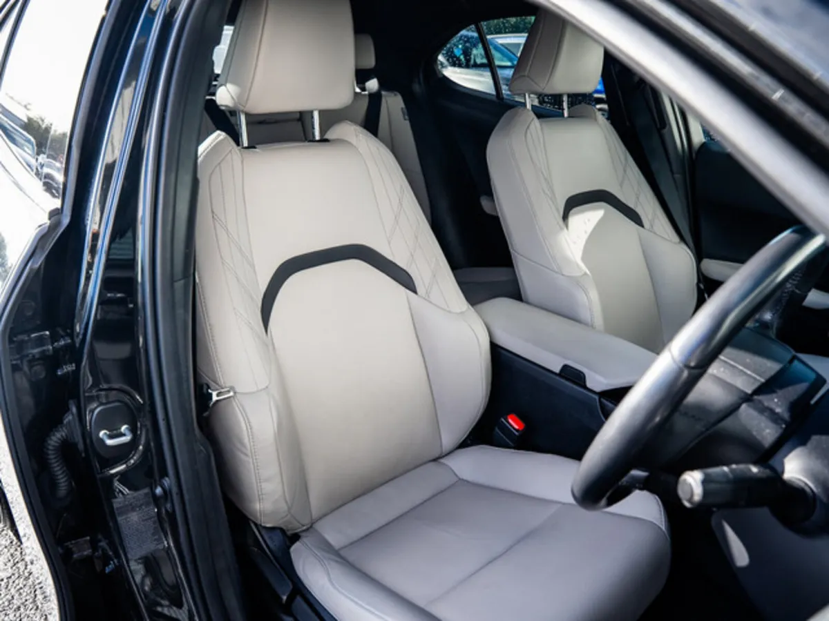 Lexus UX Estate, Petrol Hybrid, 2023, Black