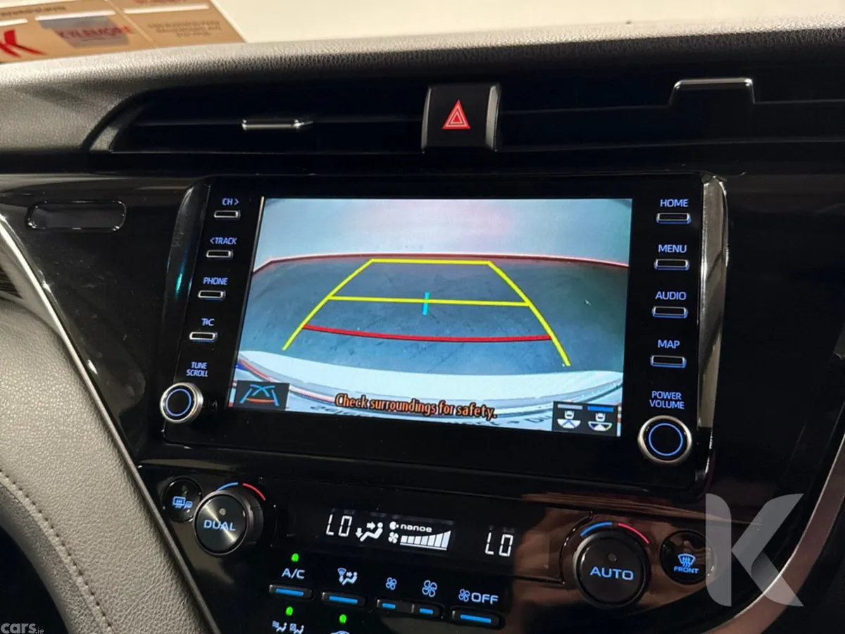 Toyota Camry Saloon, Petrol Hybrid, 2021, Silver