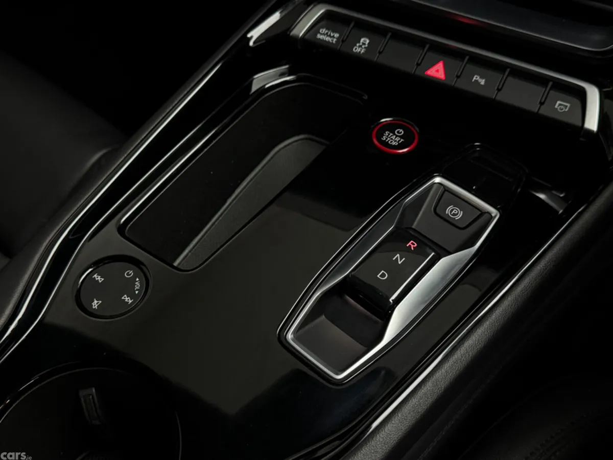 Audi e-tron GT Coupe, Electric, 2023, Grey