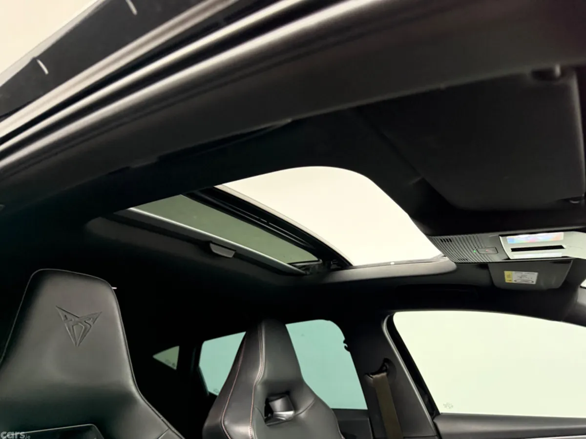 Cupra Leon Hatchback, Petrol Plug-in Hybrid, 2021, Black