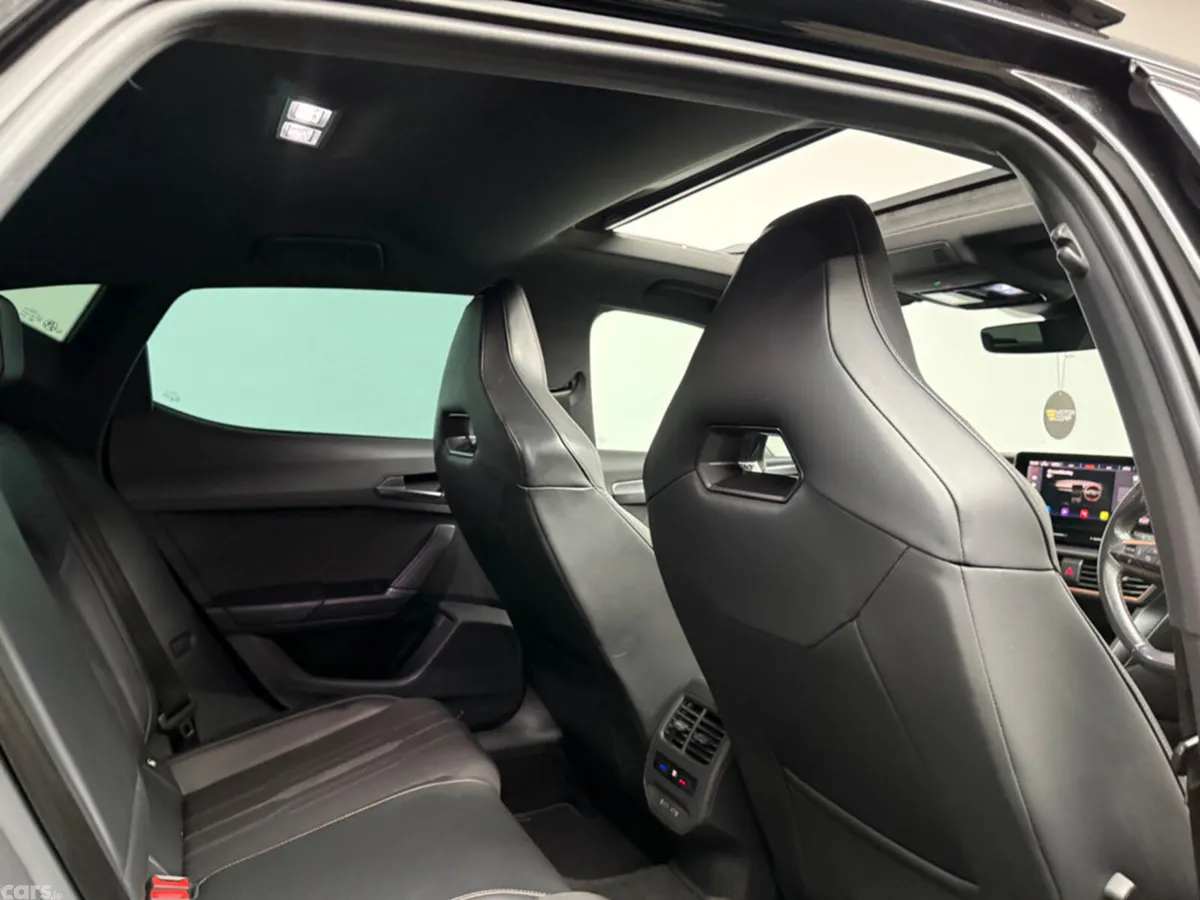 Cupra Leon Hatchback, Petrol Plug-in Hybrid, 2021, Black