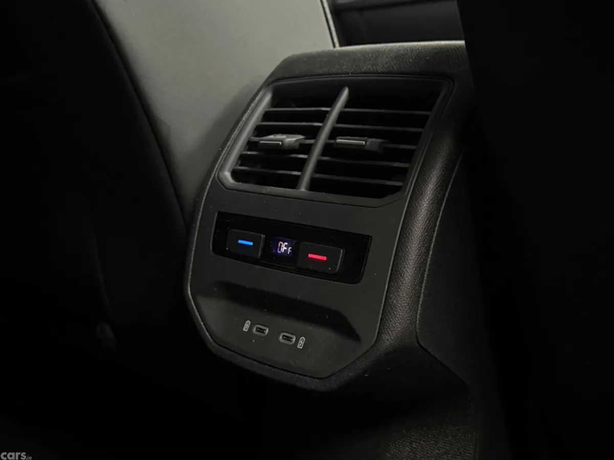Cupra Leon Hatchback, Petrol Plug-in Hybrid, 2021, Black