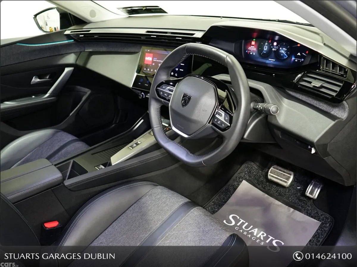 Peugeot 408 Hatchback, Petrol, 2023, Grey
