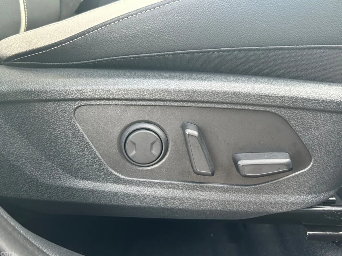 Kia Sportage SUV, Petrol Hybrid, 2026, Grey